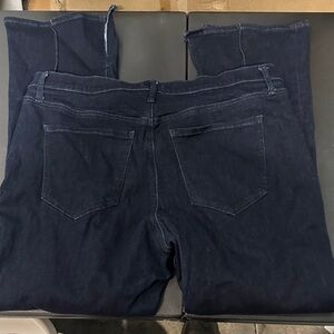 604.  Express Dark Blue Flare & Wide Leg Jeans size 16 short